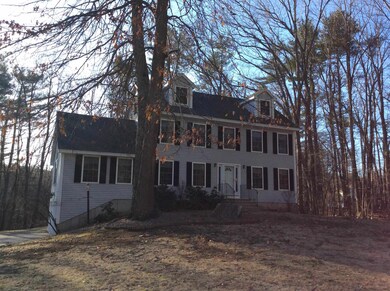 11 Nottingham Ln, Salem, NH 03079 - photo 2