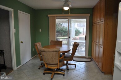 3802 Viser Ct, Bowie, MD 20715 - photo 3