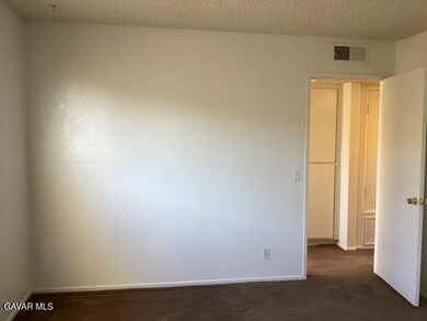 5036 W Avenue l8 unit 5, Quartz Hill, CA 93536 - photo 6