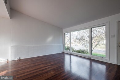 100 W Woodcrest Ave, Maple Shade, NJ 08052 - photo 7