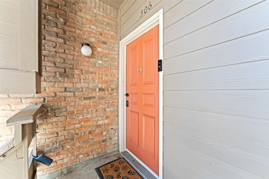 9801 Royal Ln unit 506I, Dallas, TX 75231 - photo 2