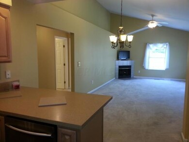 LivingRoomWithFirePlace