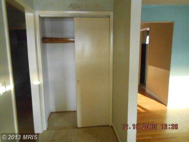 5103 Bushey Rd, Sykesville, MD 21784 - photo 2