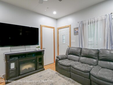 229_Dexter_Rd-4