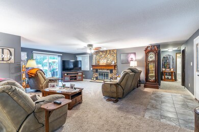 340 Ln 250 W Otter Lk Lake, Angola, IN 46703 - photo 3