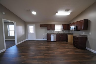 2008 Lindsey Ln, Jefferson City, TN 37760 - photo 7