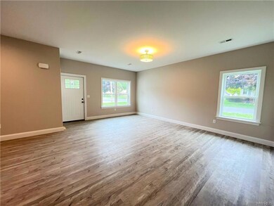 161 8th Ave, North Tonawanda, NY 14120 - photo 4