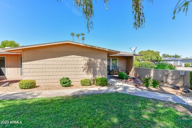 10577 W Palmeras Dr, Sun City, AZ 85373 - photo 3