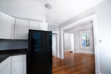 23 Magnolia Terrace, Albany, NY 12209 - photo 5