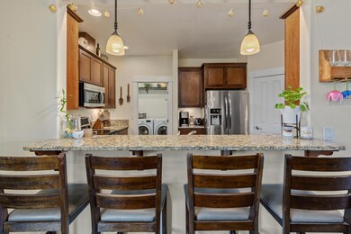 929 Crystal Dr, Eagle Point, OR 97524 - photo 7