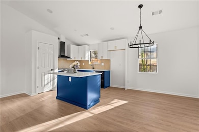 4933 Park West Dr, Stone Mountain, GA 30088 - photo 5