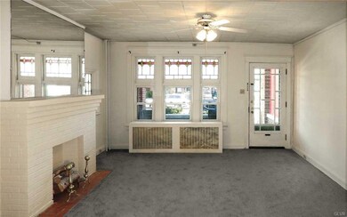 1/2 of Double LR w/Stained glass transom and ornam