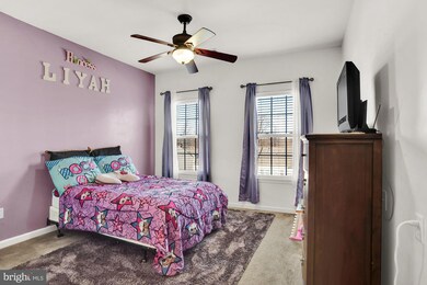 5307 Wyndholme Cir unit 403, Baltimore, MD 21229 - photo 6