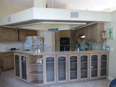 10304 Nightwind Cir, Cantonment, FL 32533 - photo 3