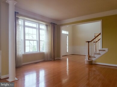 23118 Timber Creek Ln, Clarksburg, MD 20871 - photo 6