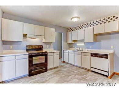 630 Meadowbrook Dr, Lima, OH 45801 - photo 7