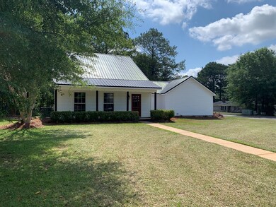 100 Lancaster Ct, Dothan, AL 36305 - photo 2