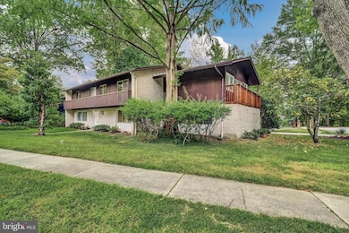 10112 Pasture Gate Ln, Columbia, MD 21044 - photo 3