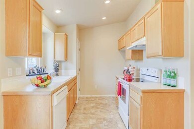 648 Teton Dr, Nampa, ID 83686 - photo 6