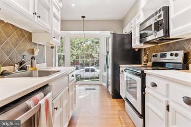 1509 Carlyle Dr unit 152, Crofton, MD 21114 - photo 4