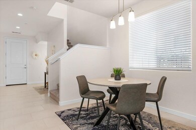 841 Corazon Ave, Clovis, CA 93619 - photo 5