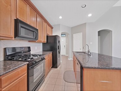 2819 Legends Crest Dr, Spring, TX 77386 - photo 4