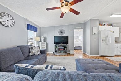 unlisted-address, Davenport, FL 33897 - photo 6