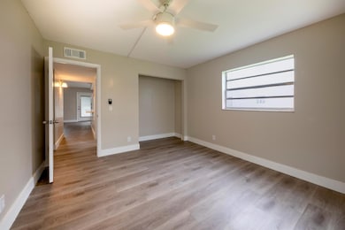 917 Flanders T, Delray Beach, FL 33484 - photo 7