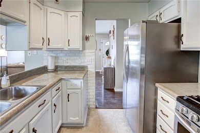 327 Erieview Blvd, Sheffield Lake, OH 44054 - photo 2