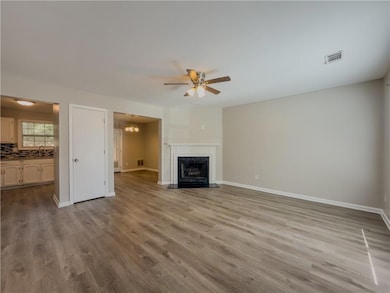 5691 Wells Cir, Stone Mountain, GA 30087 - photo 2