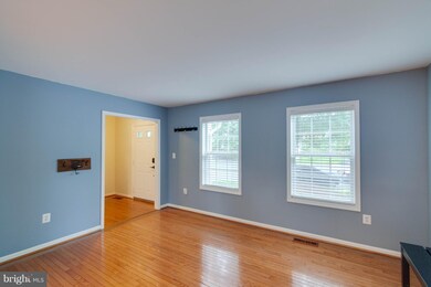 37747 Sutton Dr, Purcellville, VA 20132 - photo 4
