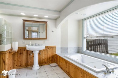 14-Bathroom_ELI03153