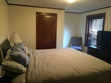 566 Auburn St unit 1, Auburndale, MA 02466 - photo 4