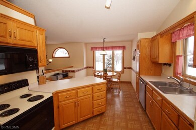Kitchen - Pic 1 of 4
