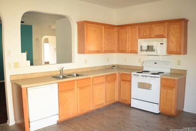 10423 Stallion Bay, San Antonio, TX 78254 - photo 3