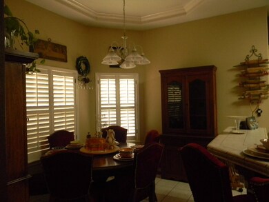 219 Oriole Ln, Laredo, TX 78045 - photo 4