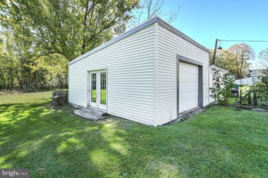 195 E Main St, Adamstown, PA 19501 - photo 6