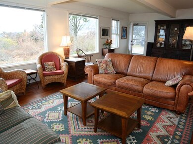 32 Bar Neck Rd, Woods Hole, MA 02543 - photo 6