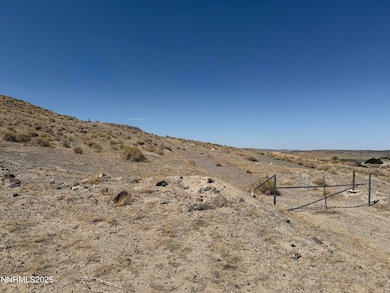 2595 Revere St, Silver Springs, NV 89429 - photo 2