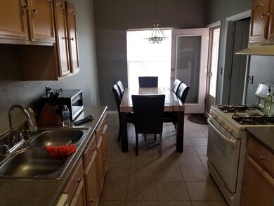 14316 Desierto Bueno Ave, El Paso, TX 79928 - photo 4