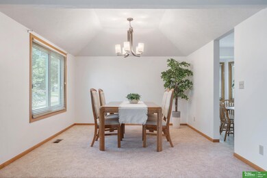 7812 S 71st St, La Vista, NE 68128 - photo 5