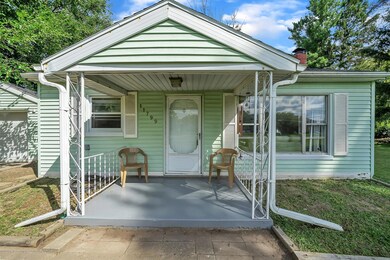05-11799 W Jolly Rd-WindowStill-Rea