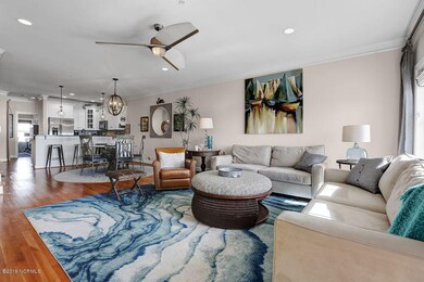 202NFortFisherBlvd-6