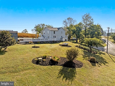 758 Honeysuckle Ave, Woodstock, VA 22664 - photo 5