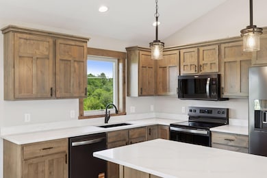 187 Wood Duck Ln, Baldwin, WI 54002 - photo 5