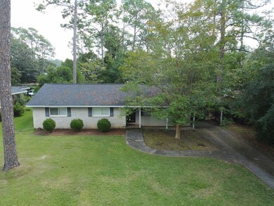 2106 Robinhood Rd, Albany, GA 31707 - photo 4