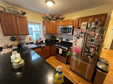 44 Gorham St unit 1, Somerville, MA 02144 - photo 4