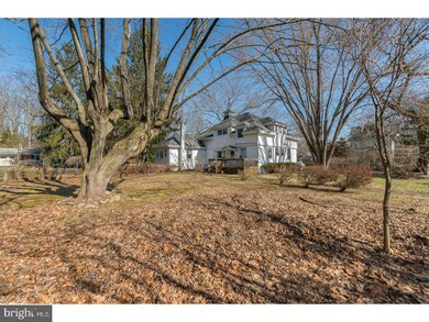 311 Elmwood Ln, Riegelsville, PA 18077 - photo 2