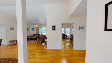 75-Idlewild-Road-Foyer