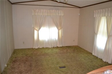 645 Wyandotte Ave, Corydon, IN 47112 - photo 6